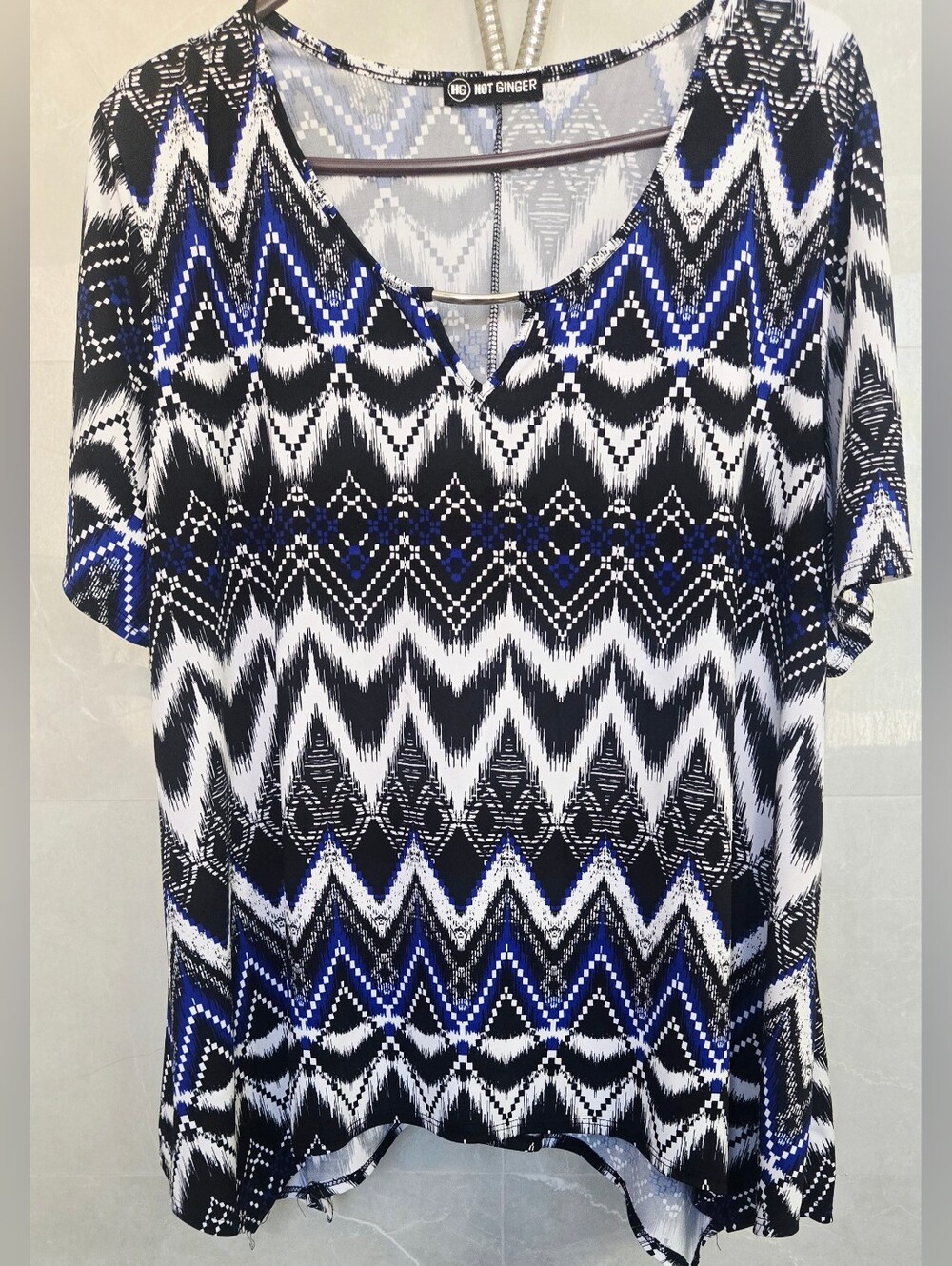Hot Ginger Chevron Print Blue Short Sleeve Blouse with Ring Detail (1X)